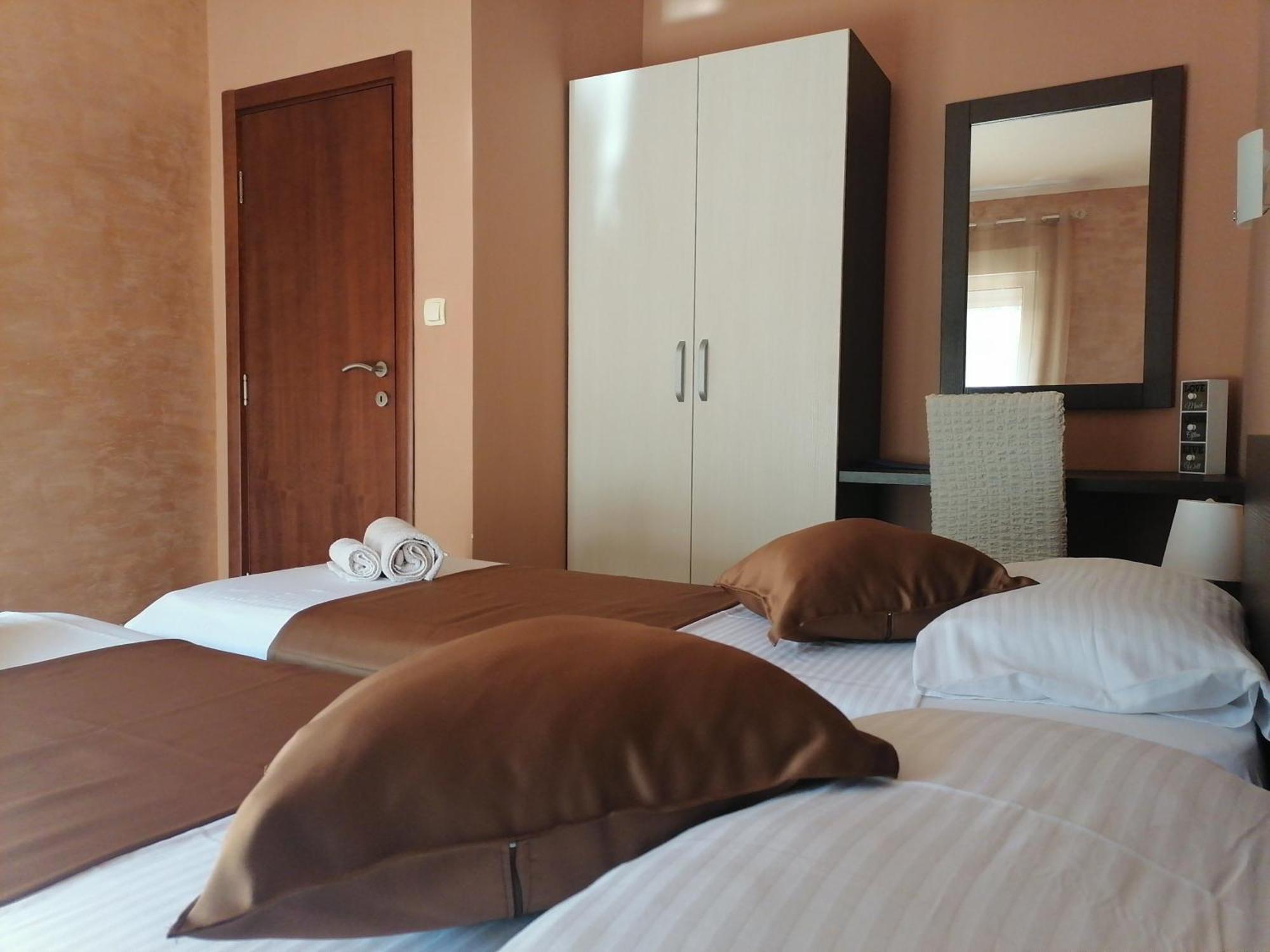 Pejovic Residence Budva Szoba fotó